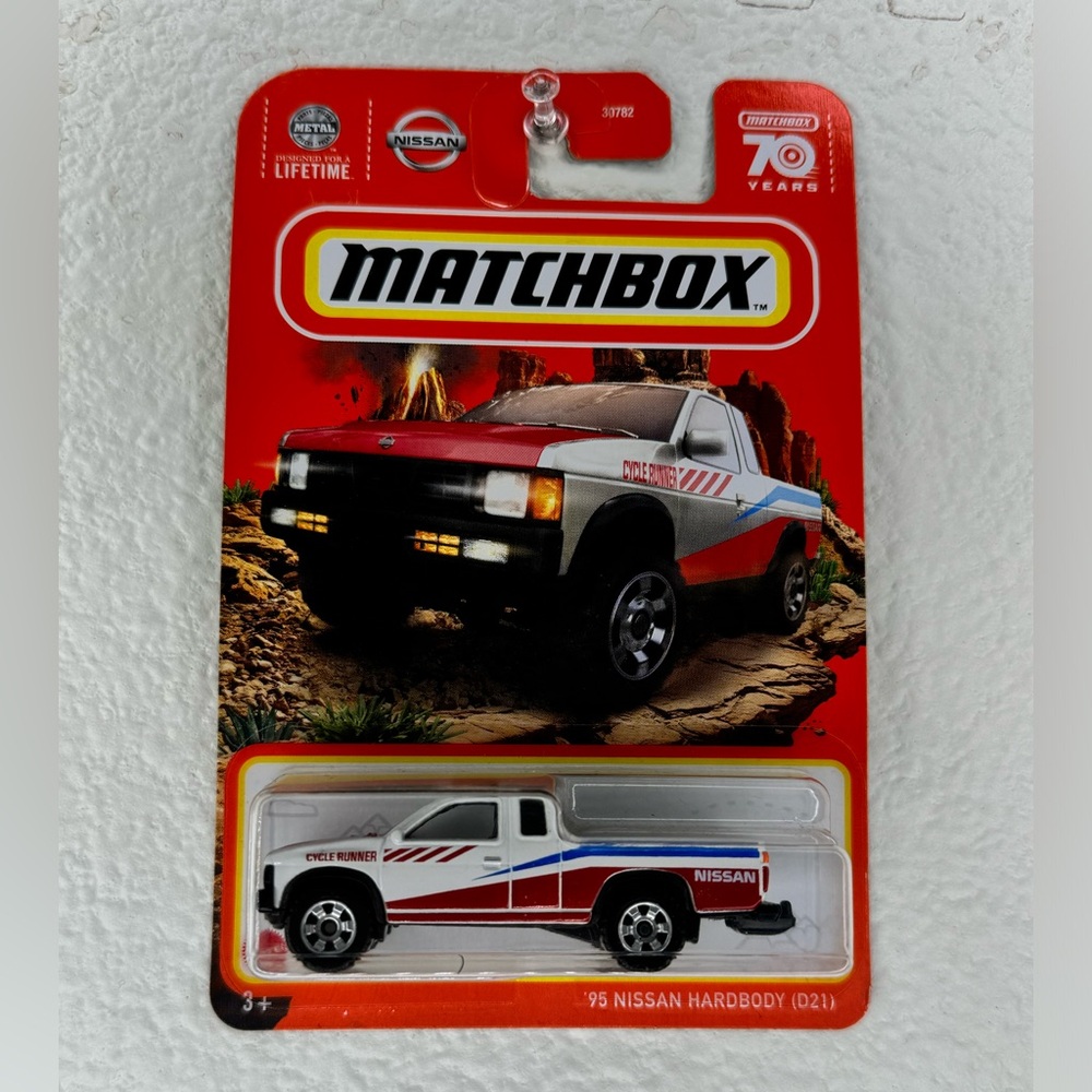 New Hot Wheels *95 NISSAN HARDBODY (D21)